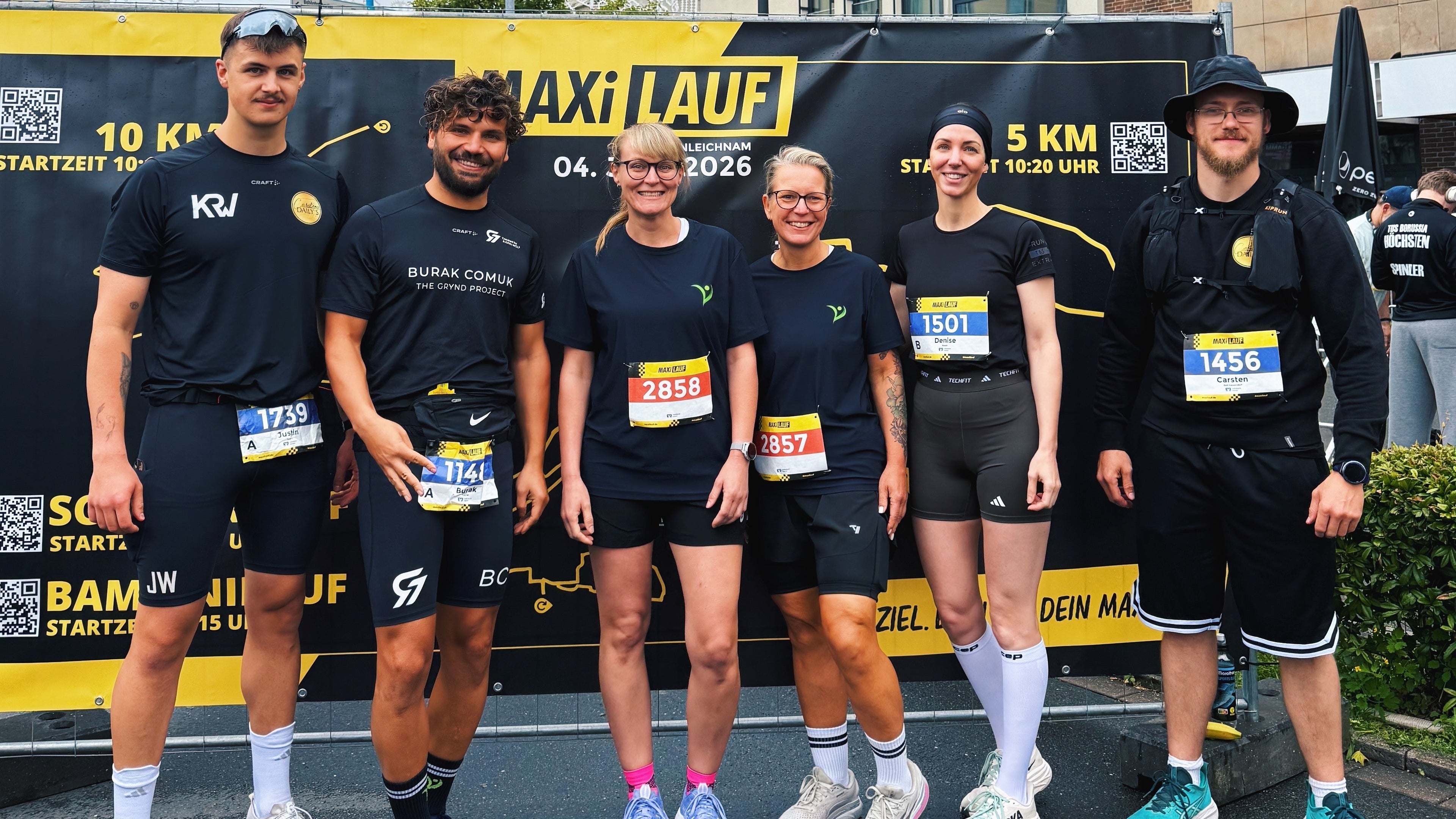 Maxilauf Hamm 2026: Erste Halbmarathons, ein neuer PB und eine spontane Heldin